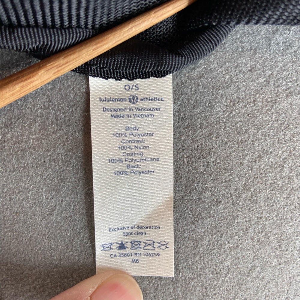 Lululemon Athletica Drawstring Backpack Black - image 7